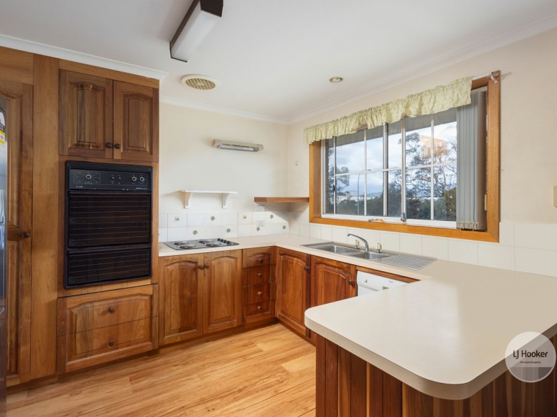4/2a Somerdale Road, Claremont TAS 7011