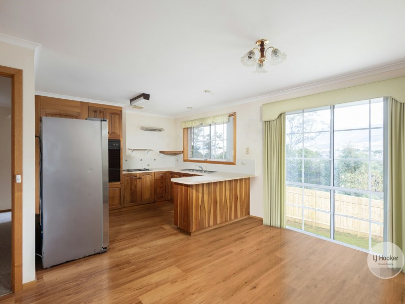 4/2a Somerdale Road, Claremont TAS 7011
