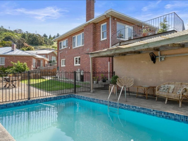 25 Barclay Crescent, Rosetta TAS 7010