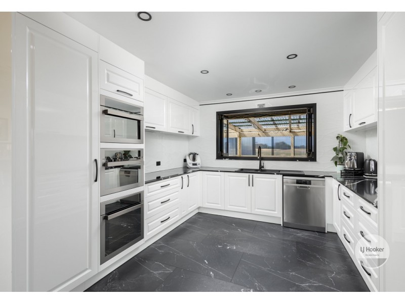 121 Shark Point Road, Sorell TAS 7172