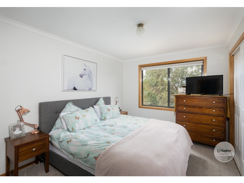 12 Treetops Court, Claremont TAS 7011