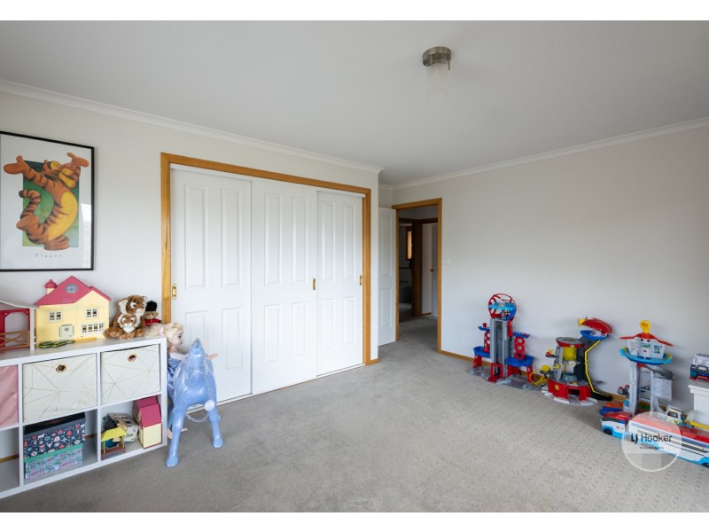 12 Treetops Court, Claremont TAS 7011