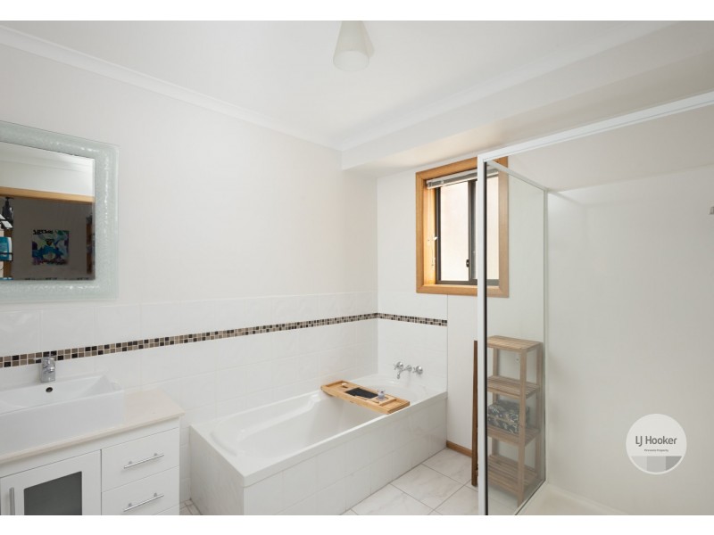 12 Treetops Court, Claremont TAS 7011