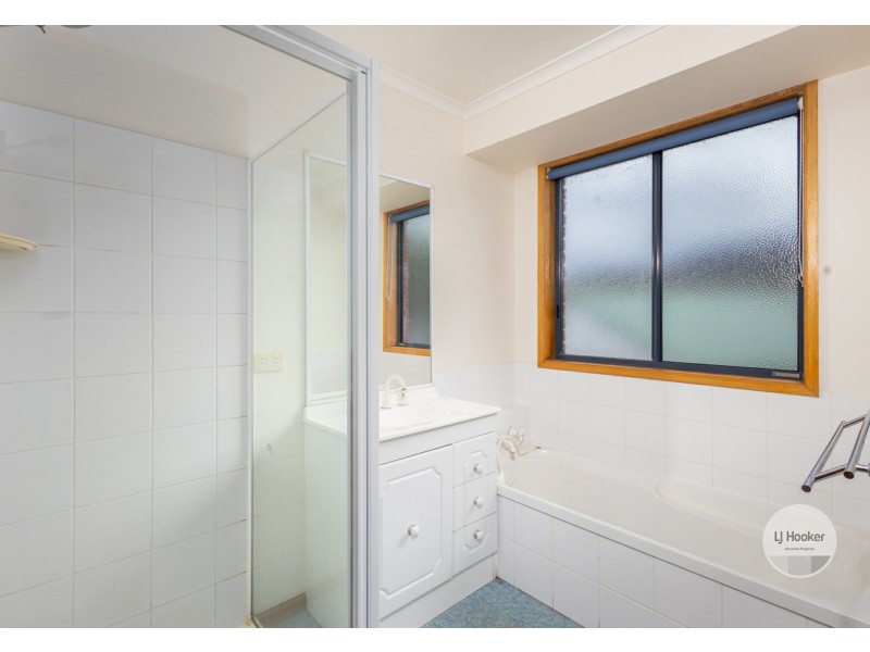 4 Treetops Court, Claremont TAS 7011