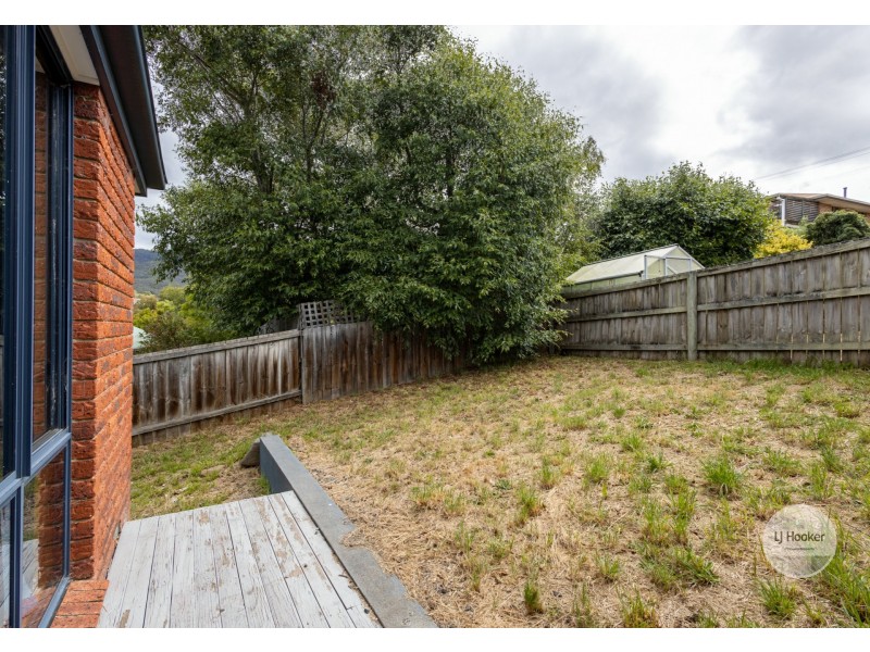 4 Treetops Court, Claremont TAS 7011