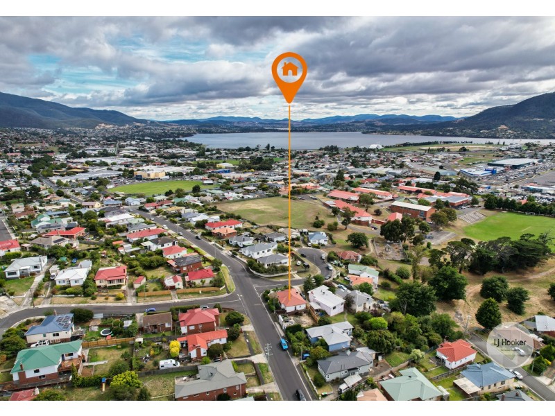 1 Hurlstone Crescent, Moonah TAS 7009