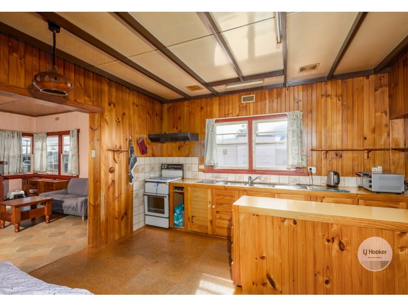 1 Hurlstone Crescent, Moonah TAS 7009
