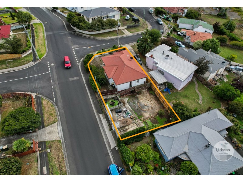 1 Hurlstone Crescent, Moonah TAS 7009