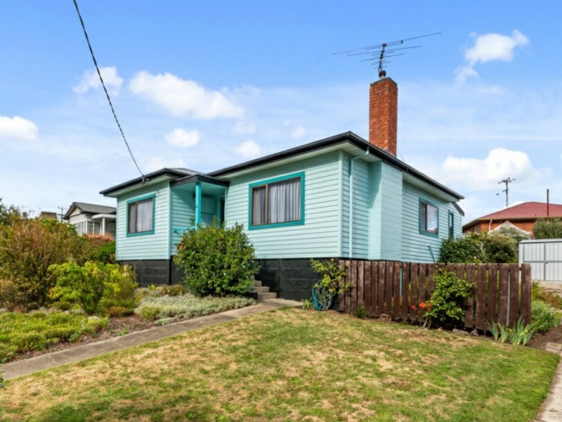 6 Beaufort Place, Derwent Park TAS 7009