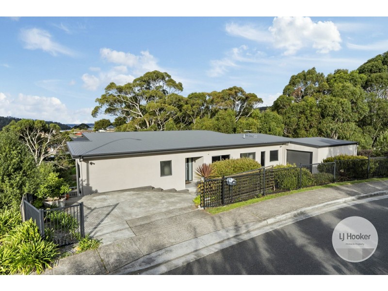 11 Alicia Road, Kingston TAS 7050