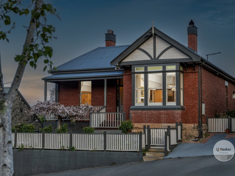 12 Forest Road, West Hobart TAS 7000