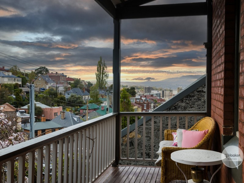 12 Forest Road, West Hobart TAS 7000