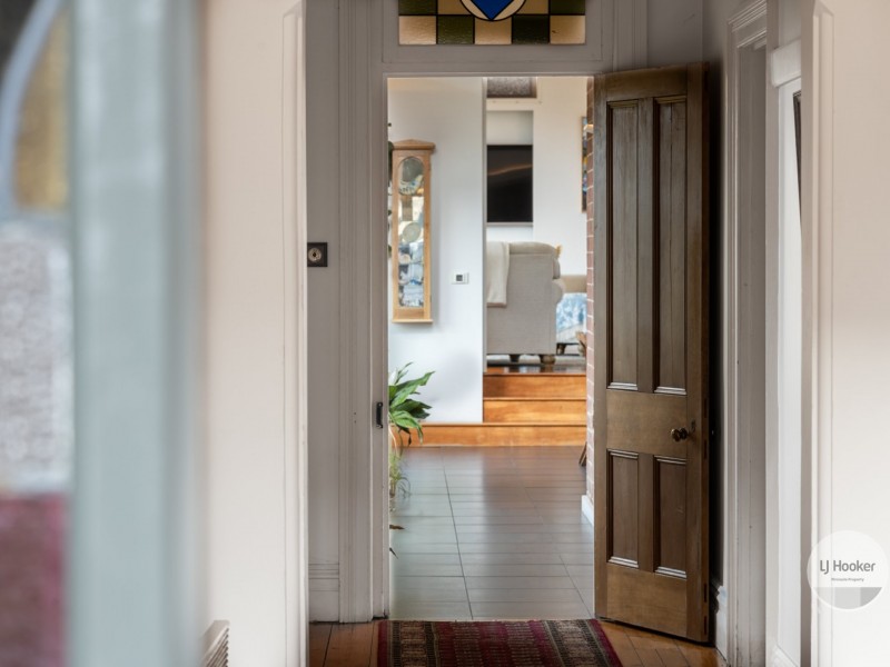 12 Forest Road, West Hobart TAS 7000