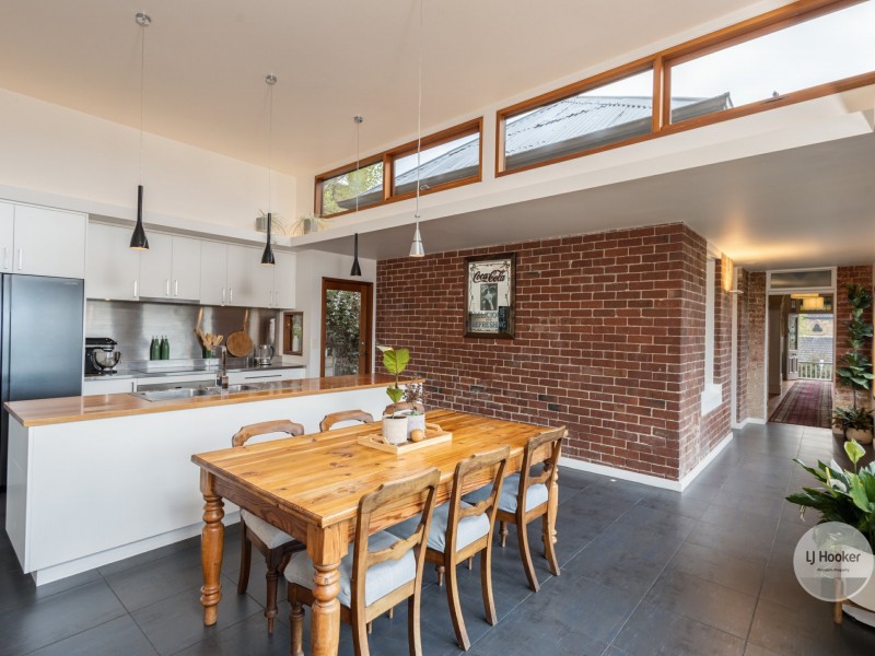 12 Forest Road, West Hobart TAS 7000