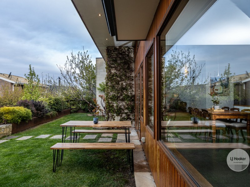 12 Forest Road, West Hobart TAS 7000