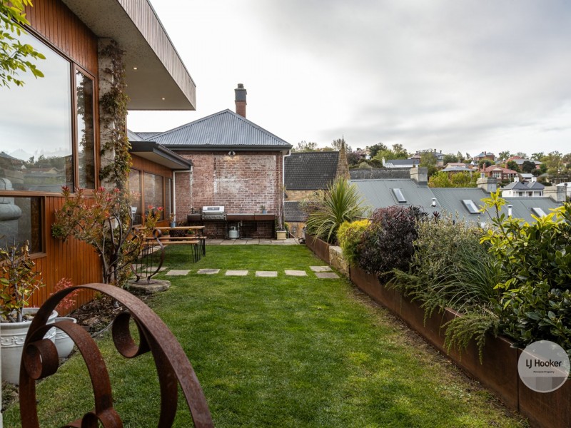 12 Forest Road, West Hobart TAS 7000