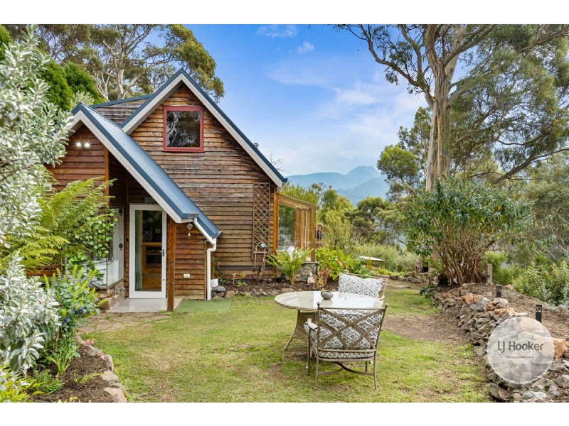 123 Parkdale Drive, Leslie Vale TAS 7054