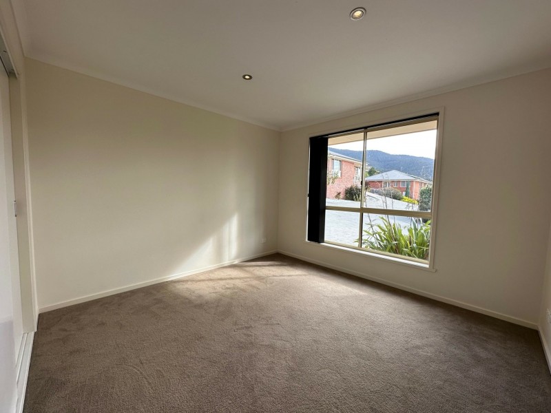 16/3 Russell Road, Claremont TAS 7011