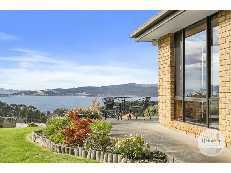 39 Gumpits Road, Birchs Bay TAS 7162