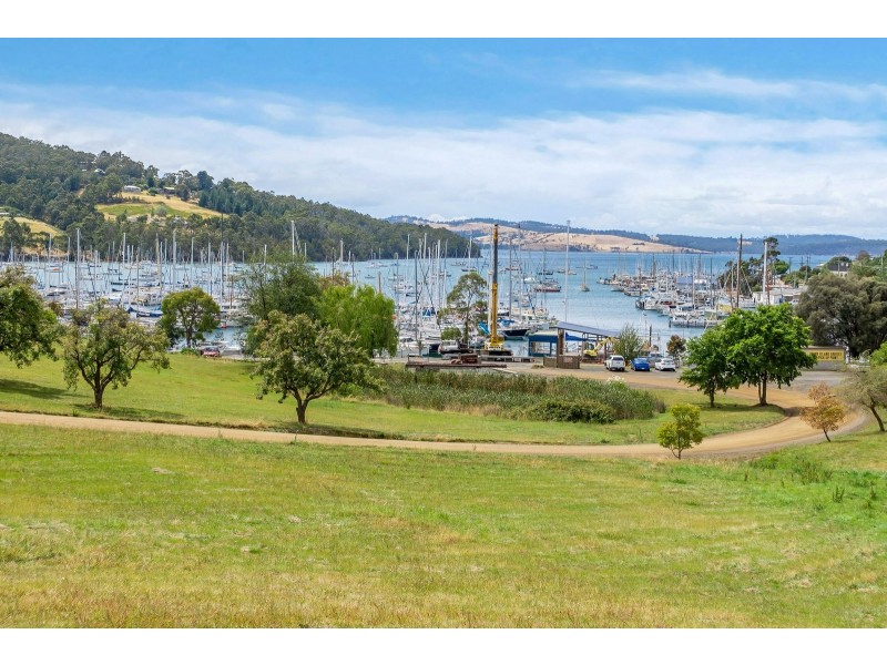 20A Ferry Road, Kettering TAS 7155