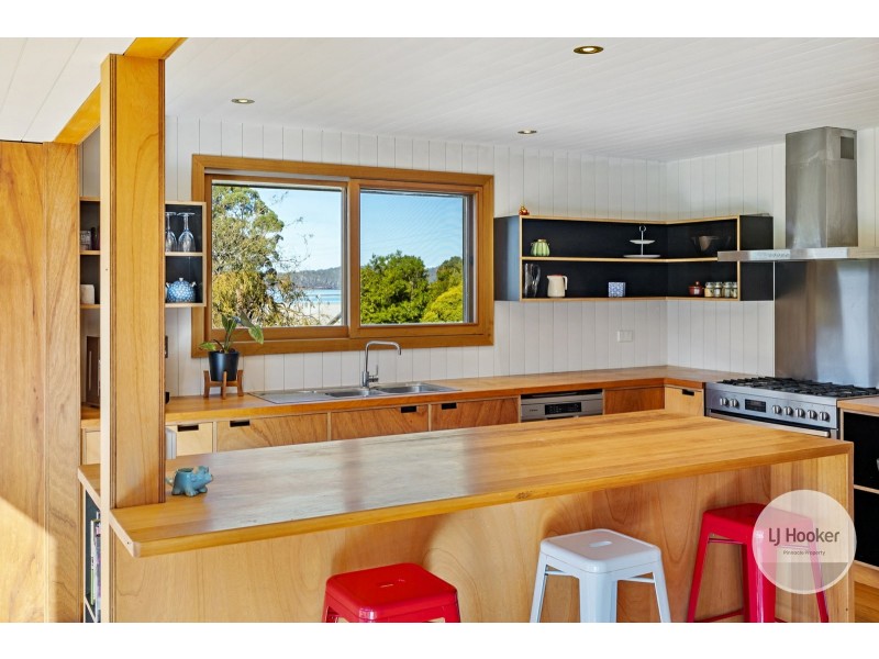 9 Beach Road, Middleton TAS 7163