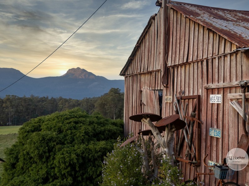 25 Banksia Rd, Mountain River TAS 7109