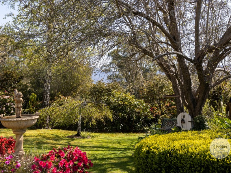 25 Banksia Rd, Mountain River TAS 7109