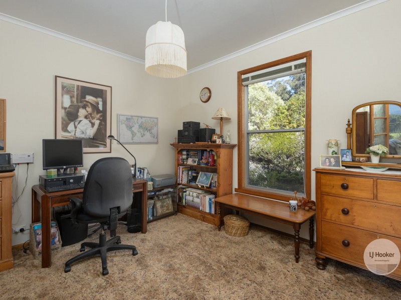 25 Banksia Rd, Mountain River TAS 7109