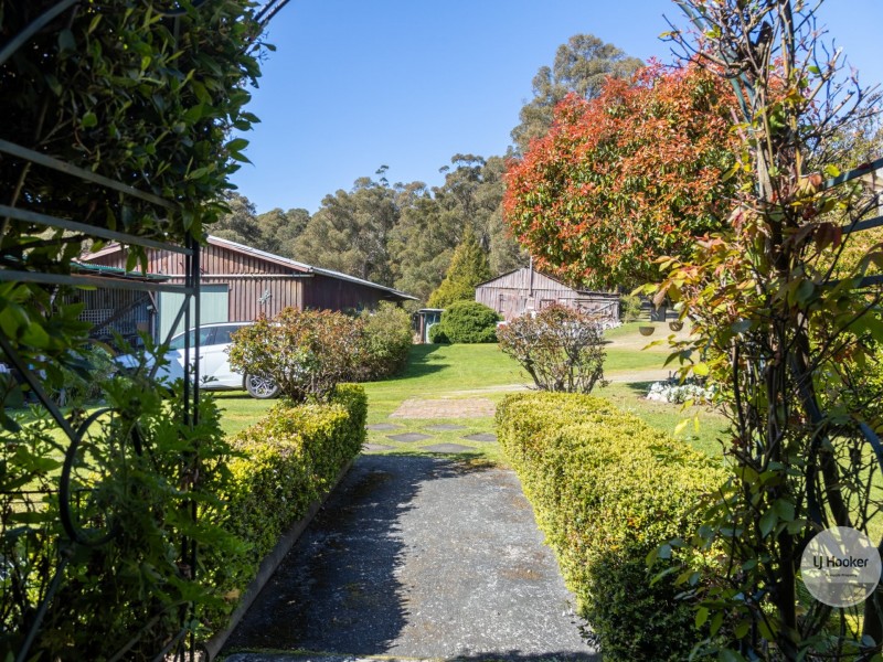 25 Banksia Rd, Mountain River TAS 7109
