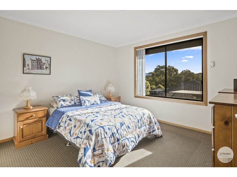 1/18 Blackstone Drive, Old Beach TAS 7017