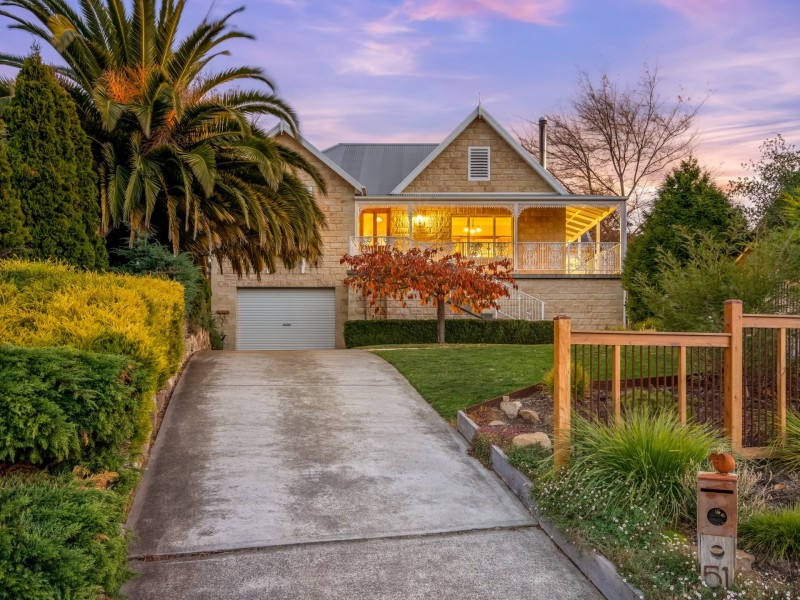 51 Buckingham Drive, Howrah TAS 7018