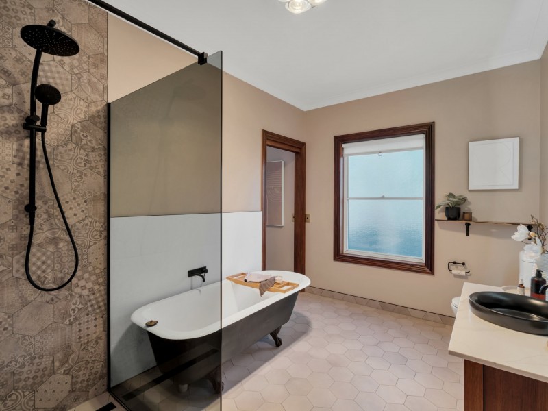 51 Buckingham Drive, Howrah TAS 7018