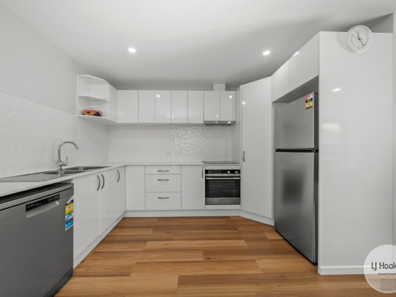 2/24 Arundel Street, Derwent Park TAS 7009