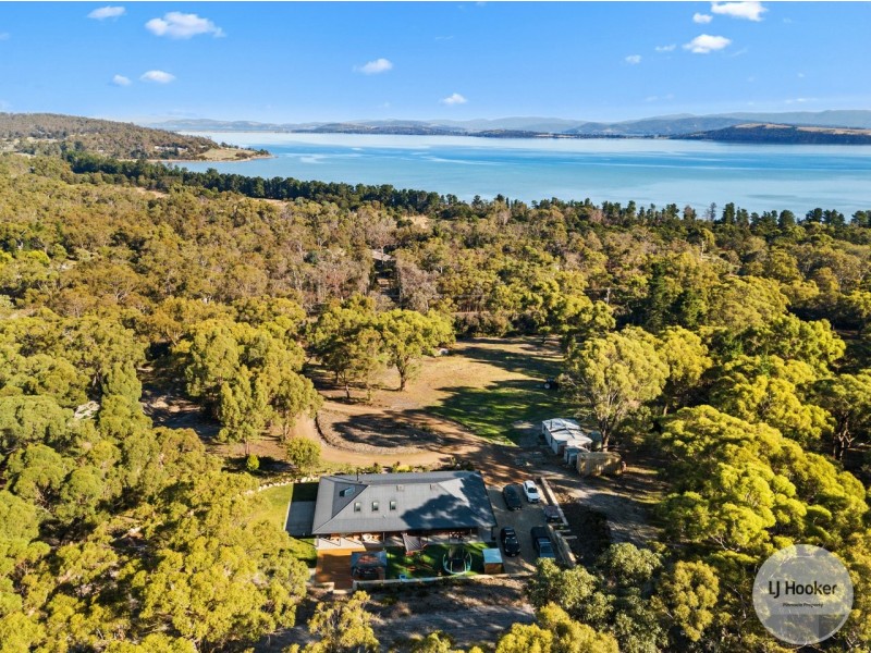 195 Gellibrand Drive, Sandford TAS 7020