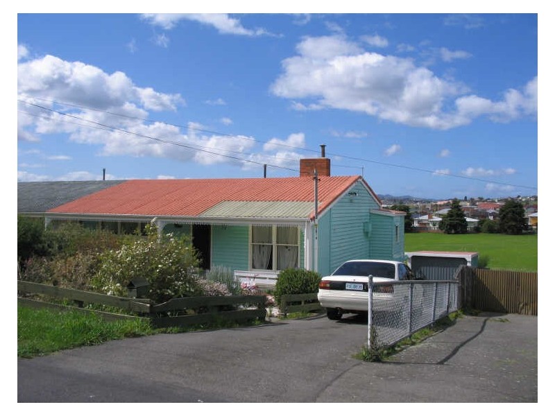 19 Continental Road, Glenorchy TAS 7010