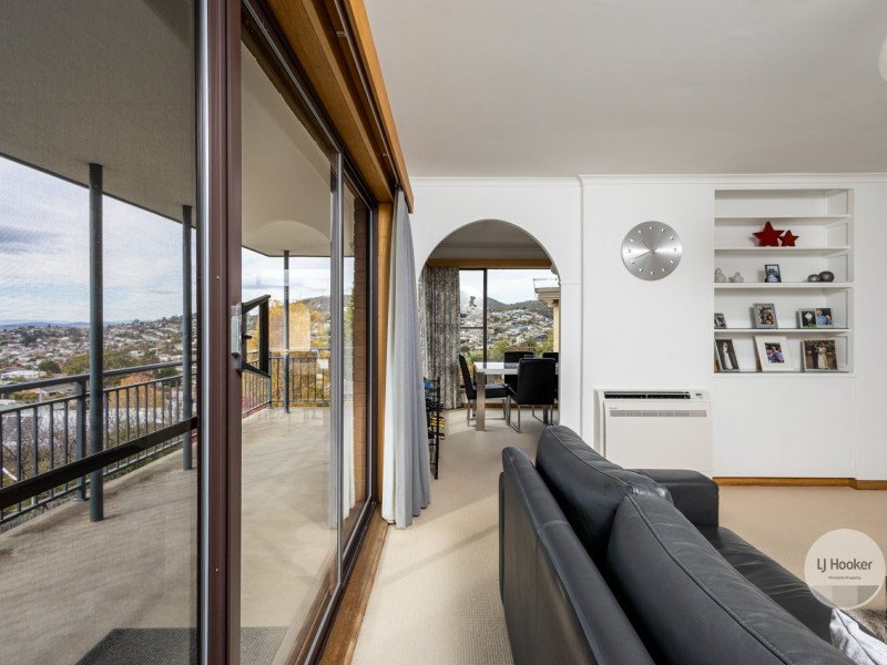 41 Stratton Avenue, Lenah Valley TAS 7008