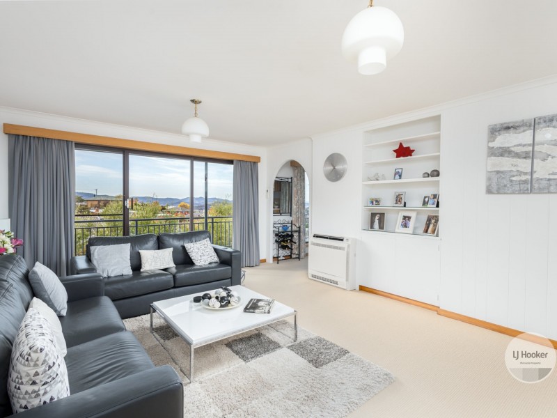 41 Stratton Avenue, Lenah Valley TAS 7008