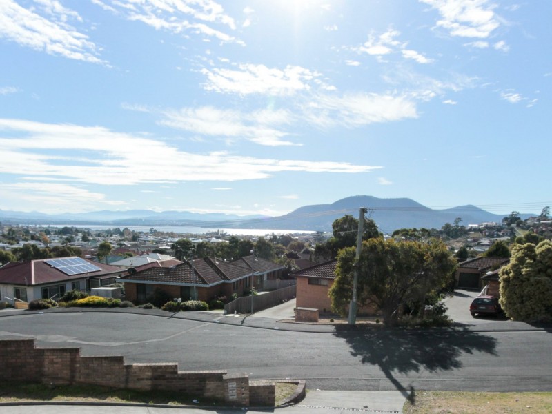 Unit 3/1 Gargano Court, Glenorchy TAS 7010