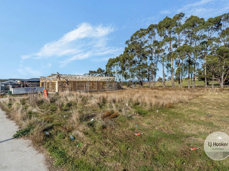 39 London Way, Kingston TAS 7050