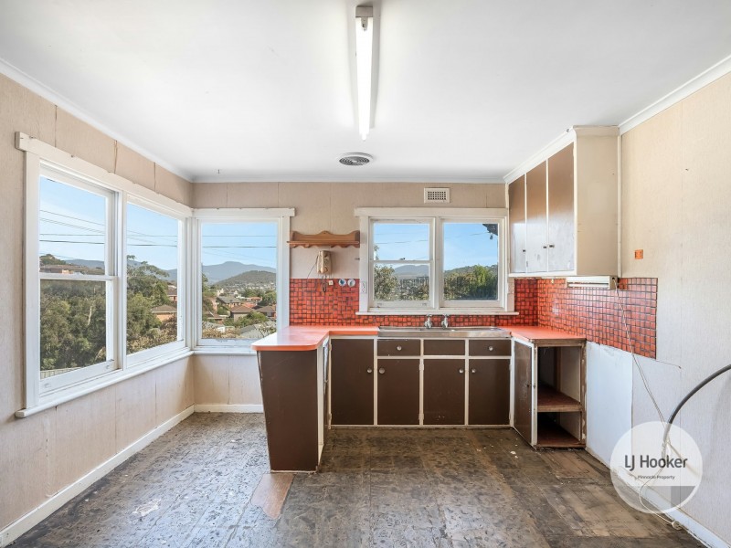 97 Gordons Hill Road, Lindisfarne TAS 7015