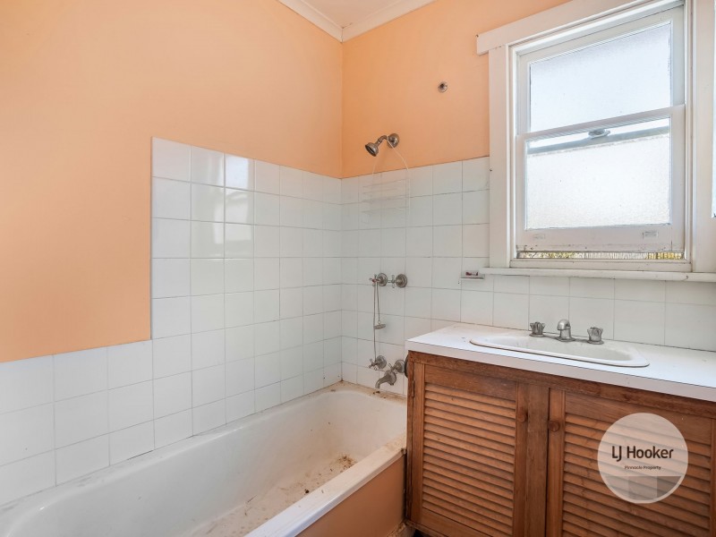 97 Gordons Hill Road, Lindisfarne TAS 7015