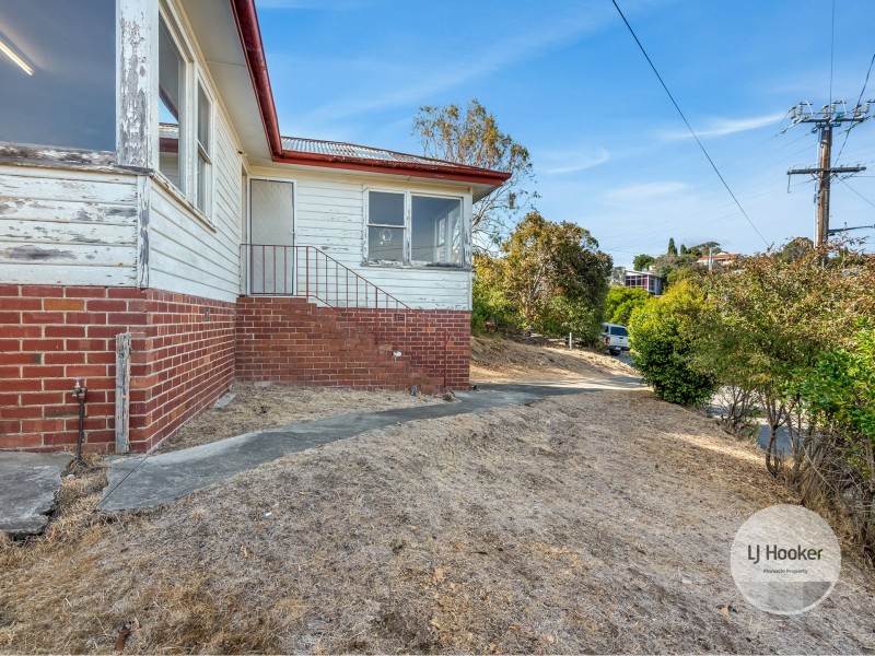 97 Gordons Hill Road, Lindisfarne TAS 7015