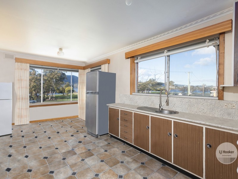 36 Riverway Road, Montrose TAS 7010