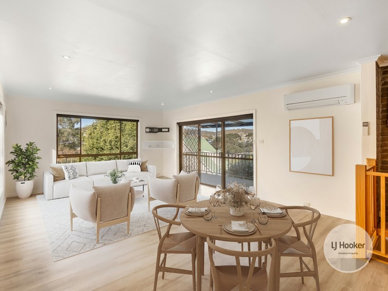 24 Flagstaff Gully Road, Lindisfarne TAS 7015