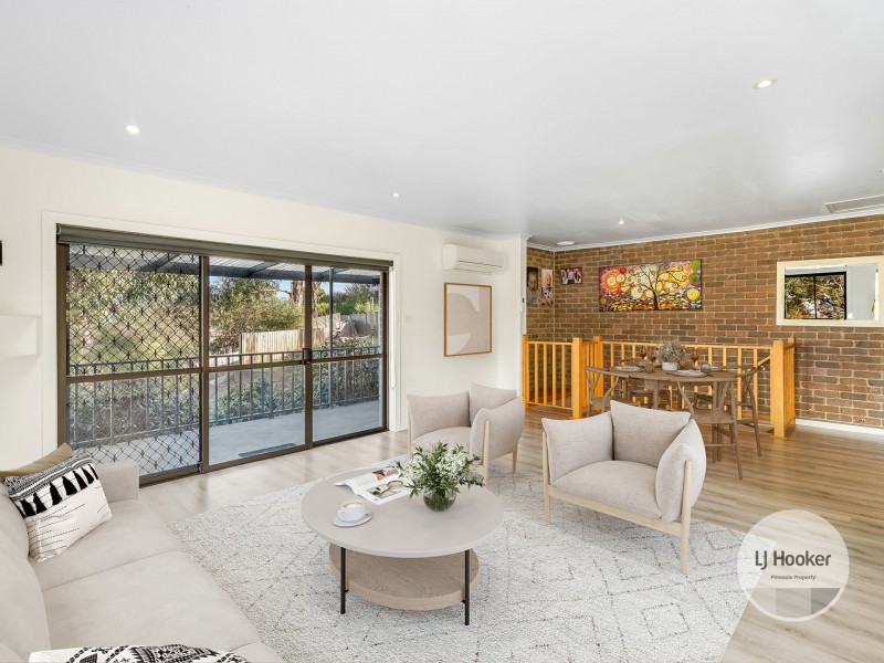 24 Flagstaff Gully Road, Lindisfarne TAS 7015