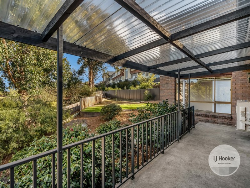 24 Flagstaff Gully Road, Lindisfarne TAS 7015