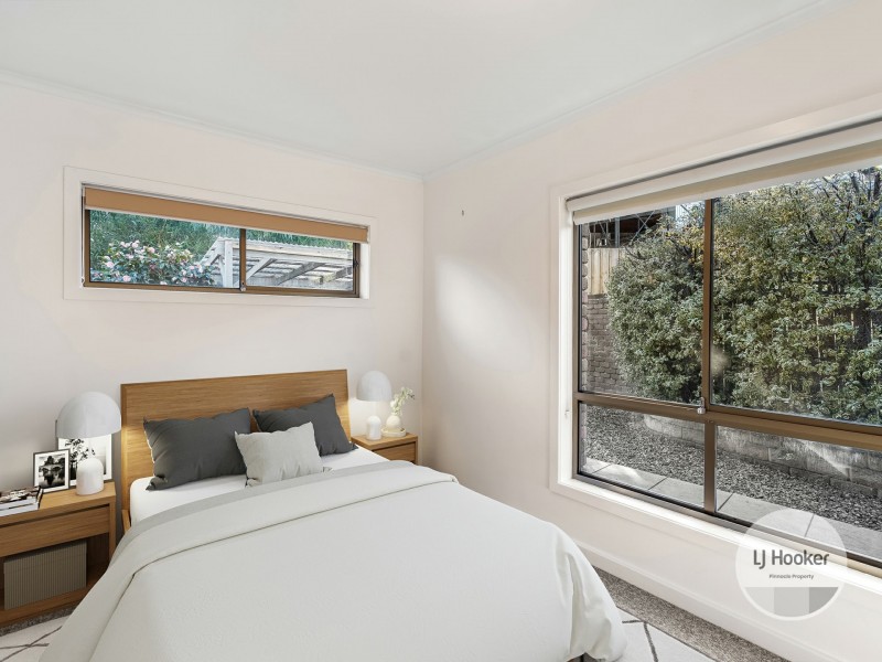 24 Flagstaff Gully Road, Lindisfarne TAS 7015