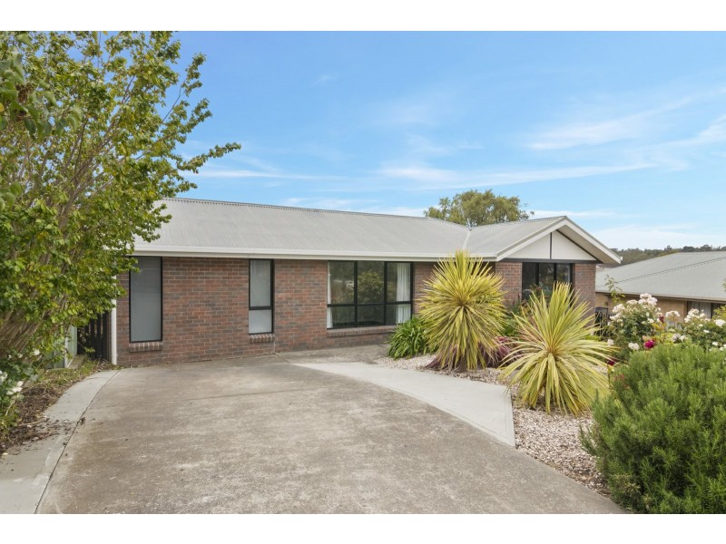 5 Charles Eaton Court, Huntingfield TAS 7055
