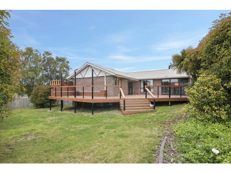 5 Charles Eaton Court, Huntingfield TAS 7055