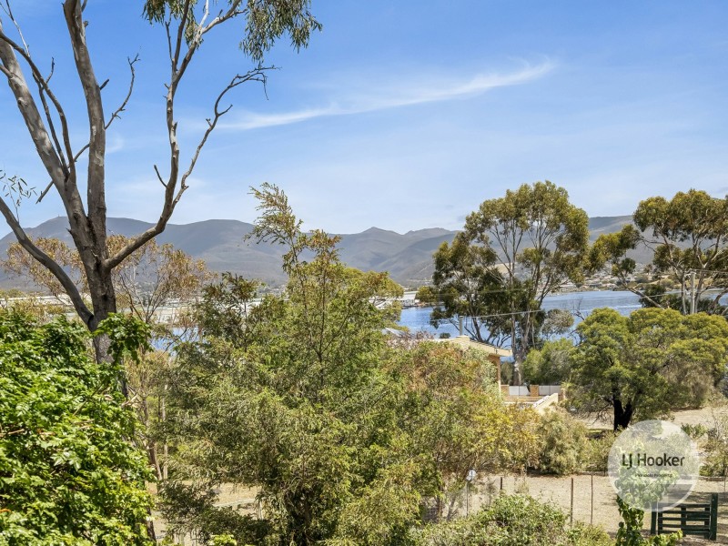 8 Cleburne Street, Risdon TAS 7017
